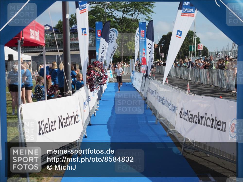 17.08.2025 - KN Förde Triathlon 2025 MichiJ http://msf.ph/oto/8584832 17.08.2025 10:11:00 Laufen  meine-sportfotos.de