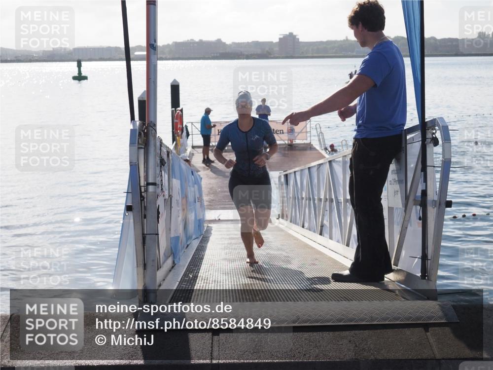 17.08.2025 - KN Förde Triathlon 2025 MichiJ http://msf.ph/oto/8584849 17.08.2025 09:23:04 Schwimmen 234, 249, 225, 234, 237 meine-sportfotos.de