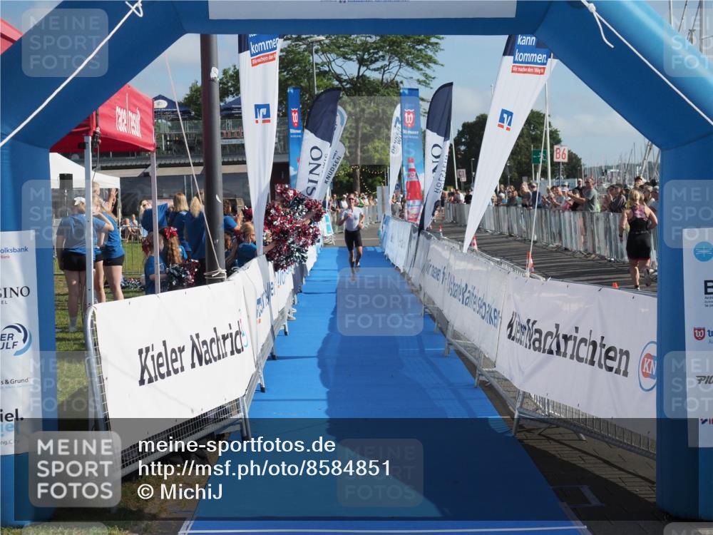 17.08.2025 - KN Förde Triathlon 2025 MichiJ http://msf.ph/oto/8584851 17.08.2025 10:11:00 Laufen  meine-sportfotos.de