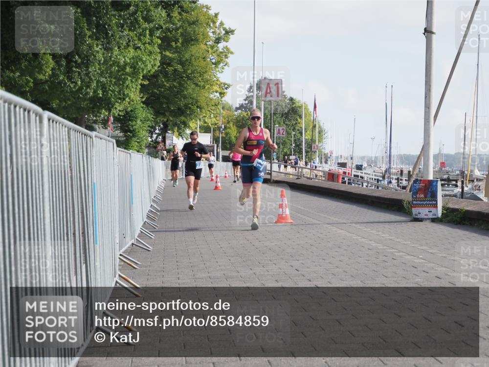 17.08.2025 - KN Förde Triathlon 2025 KatJ http://msf.ph/oto/8584859 17.08.2025 10:10:19 Laufen 121, 228 meine-sportfotos.de