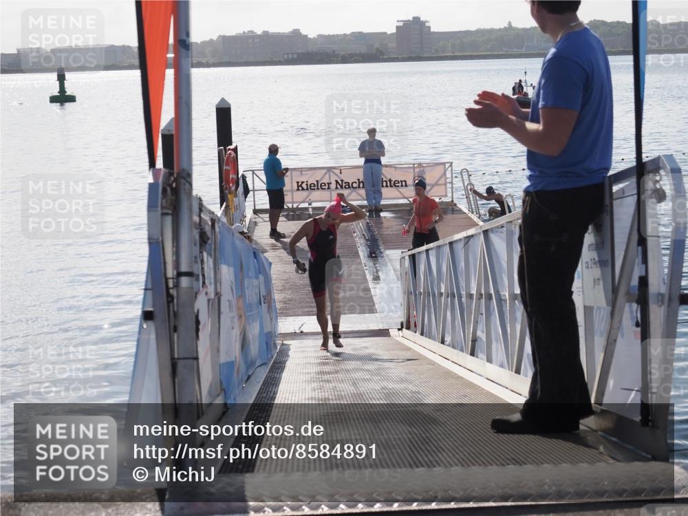 17.08.2025 - KN Förde Triathlon 2025 MichiJ http://msf.ph/oto/8584891 17.08.2025 09:23:15 Schwimmen 234, 237, 218, 225, 237 meine-sportfotos.de