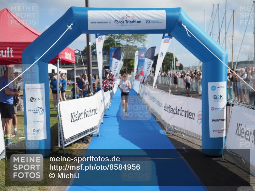 17.08.2025 - KN Förde Triathlon 2025 MichiJ http://msf.ph/oto/8584956 17.08.2025 10:11:04 Laufen 105 meine-sportfotos.de