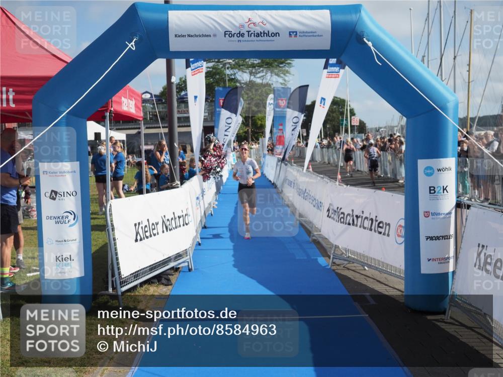 17.08.2025 - KN Förde Triathlon 2025 MichiJ http://msf.ph/oto/8584963 17.08.2025 10:11:05 Laufen 105 meine-sportfotos.de