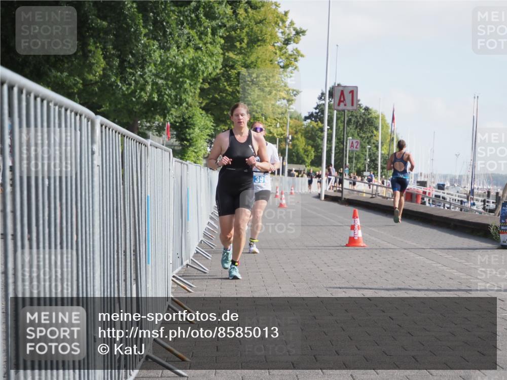 17.08.2025 - KN Förde Triathlon 2025 KatJ http://msf.ph/oto/8585013 17.08.2025 10:10:32 Laufen 139, 185 meine-sportfotos.de