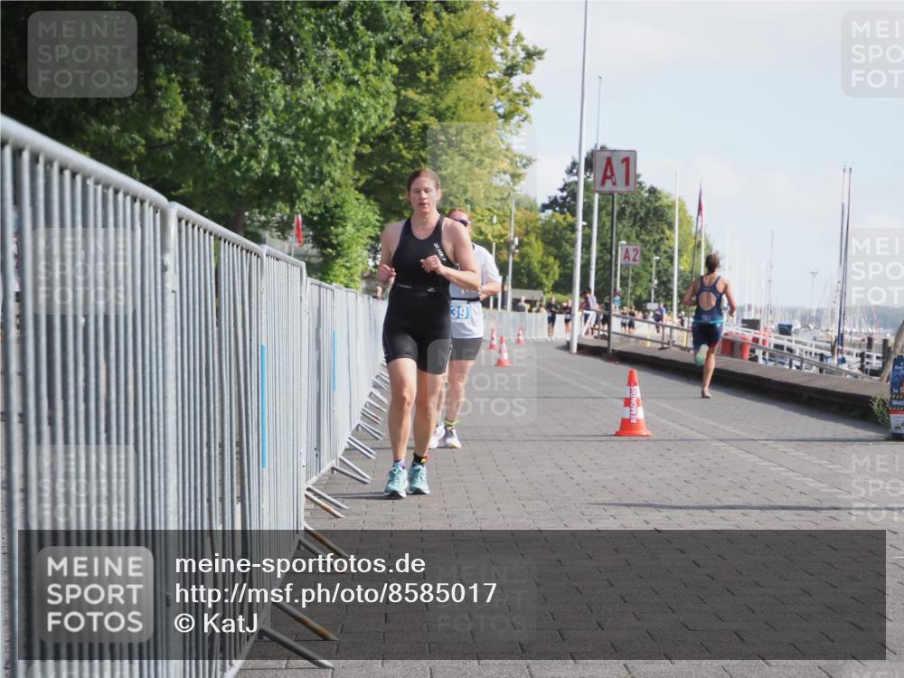 17.08.2025 - KN Förde Triathlon 2025 KatJ http://msf.ph/oto/8585017 17.08.2025 10:10:32 Laufen 139, 185 meine-sportfotos.de