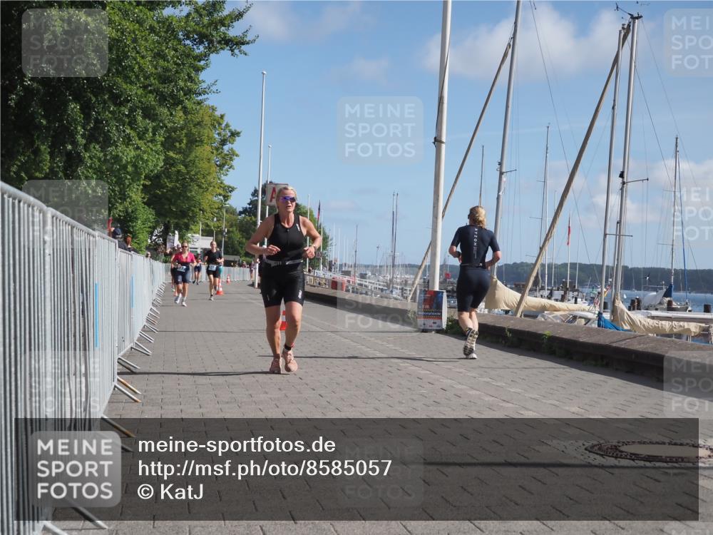 17.08.2025 - KN Förde Triathlon 2025 KatJ http://msf.ph/oto/8585057 17.08.2025 10:34:04 Laufen 183 meine-sportfotos.de