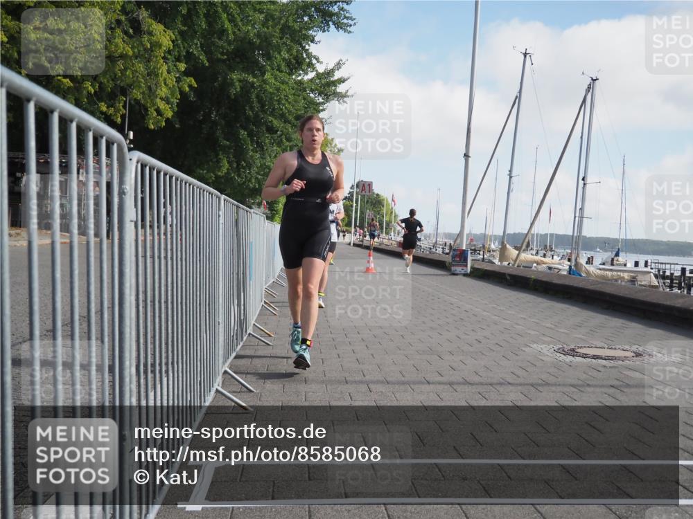 17.08.2025 - KN Förde Triathlon 2025 KatJ http://msf.ph/oto/8585068 17.08.2025 10:10:35 Laufen 110, 139, 185 meine-sportfotos.de