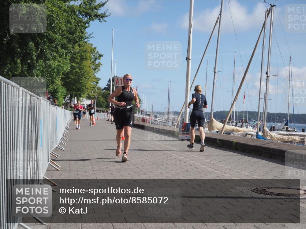 17.08.2025 - KN Förde Triathlon 2025 KatJ http://msf.ph/oto/8585072 17.08.2025 10:34:04 Laufen 183 meine-sportfotos.de