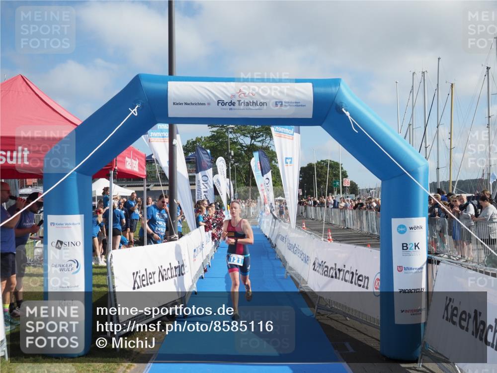 17.08.2025 - KN Förde Triathlon 2025 MichiJ http://msf.ph/oto/8585116 17.08.2025 10:15:01 Laufen 121 meine-sportfotos.de
