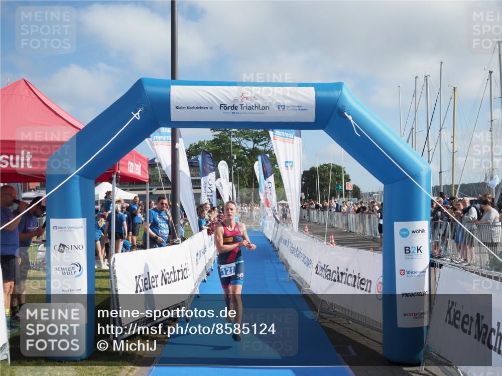 17.08.2025 - KN Förde Triathlon 2025 MichiJ http://msf.ph/oto/8585124 17.08.2025 10:15:01 Laufen 121 meine-sportfotos.de
