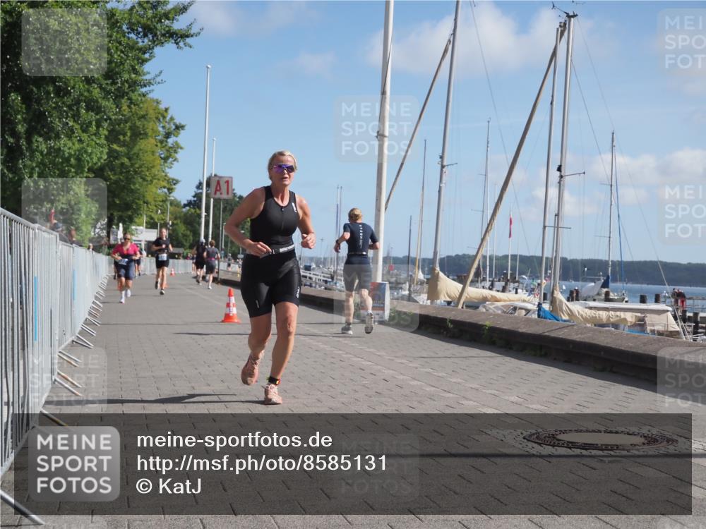 17.08.2025 - KN Förde Triathlon 2025 KatJ http://msf.ph/oto/8585131 17.08.2025 10:34:05 Laufen 137, 183 meine-sportfotos.de