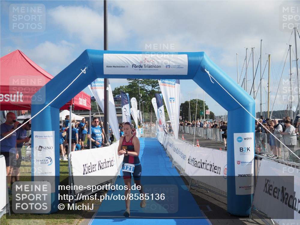 17.08.2025 - KN Förde Triathlon 2025 MichiJ http://msf.ph/oto/8585136 17.08.2025 10:15:01 Laufen 121 meine-sportfotos.de