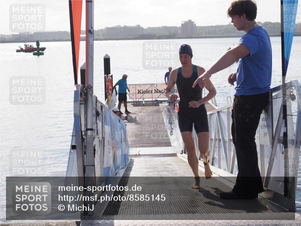 17.08.2025 - KN Förde Triathlon 2025 MichiJ http://msf.ph/oto/8585145 17.08.2025 09:23:28 Schwimmen 218, 225, 237, 218 meine-sportfotos.de