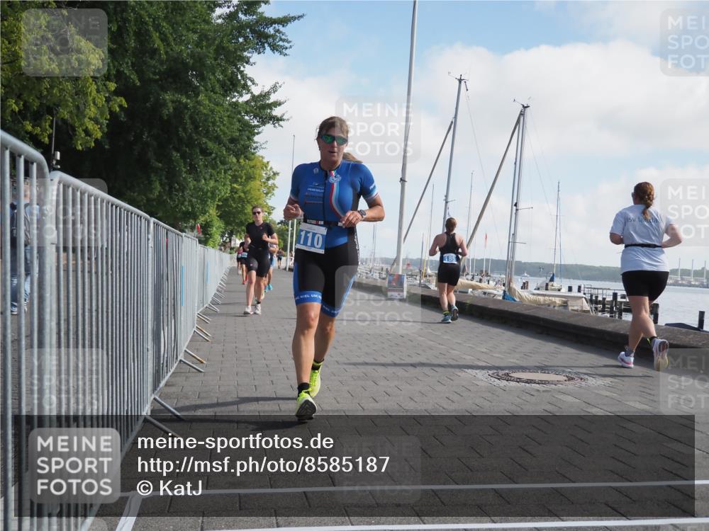 17.08.2025 - KN Förde Triathlon 2025 KatJ http://msf.ph/oto/8585187 17.08.2025 10:10:42 Laufen 106, 110, 115, 117, 157 meine-sportfotos.de