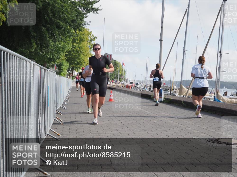 17.08.2025 - KN Förde Triathlon 2025 KatJ http://msf.ph/oto/8585215 17.08.2025 10:10:44 Laufen 106, 110, 115, 117, 157 meine-sportfotos.de