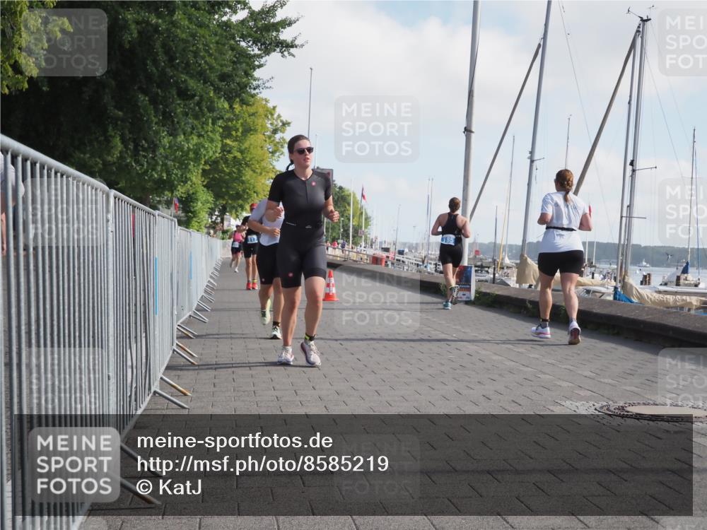 17.08.2025 - KN Förde Triathlon 2025 KatJ http://msf.ph/oto/8585219 17.08.2025 10:10:44 Laufen 106, 110, 115, 117, 157 meine-sportfotos.de