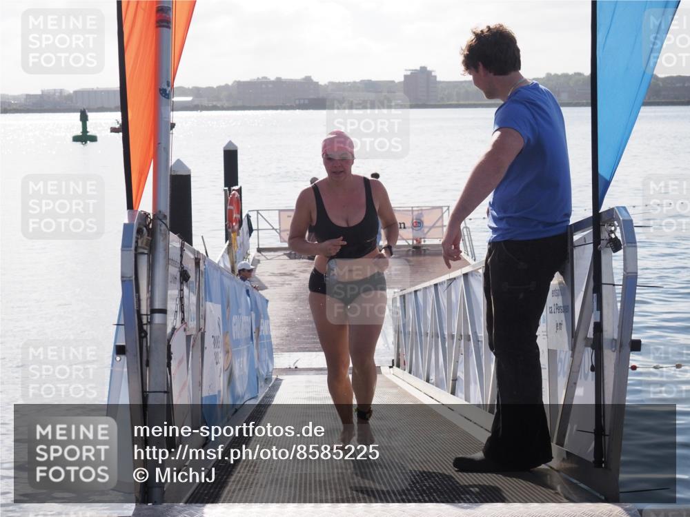 17.08.2025 - KN Förde Triathlon 2025 MichiJ http://msf.ph/oto/8585225 17.08.2025 09:24:03 Schwimmen 231, 231 meine-sportfotos.de