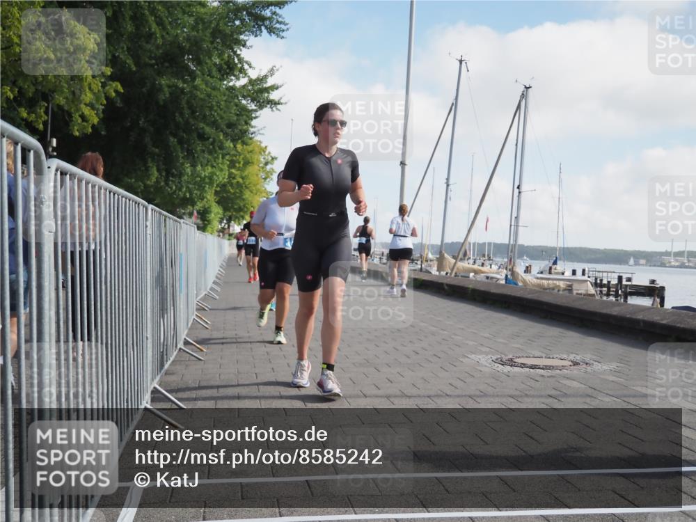 17.08.2025 - KN Förde Triathlon 2025 KatJ http://msf.ph/oto/8585242 17.08.2025 10:10:45 Laufen 106, 110, 115, 117, 157 meine-sportfotos.de