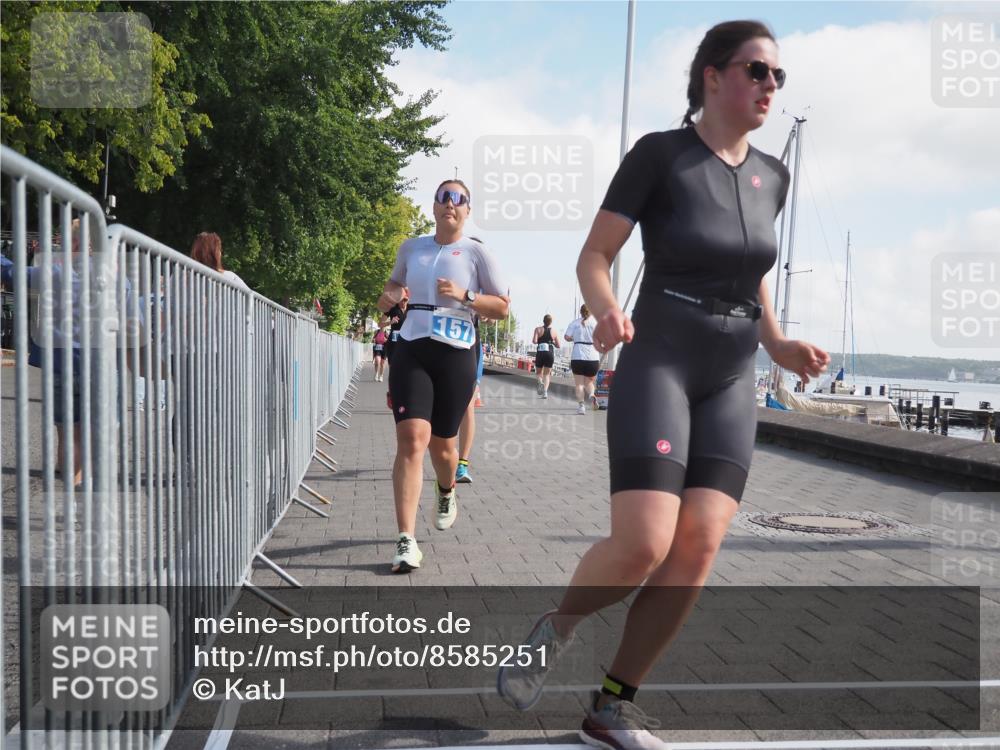 17.08.2025 - KN Förde Triathlon 2025 KatJ http://msf.ph/oto/8585251 17.08.2025 10:10:46 Laufen 106, 115, 117, 157 meine-sportfotos.de