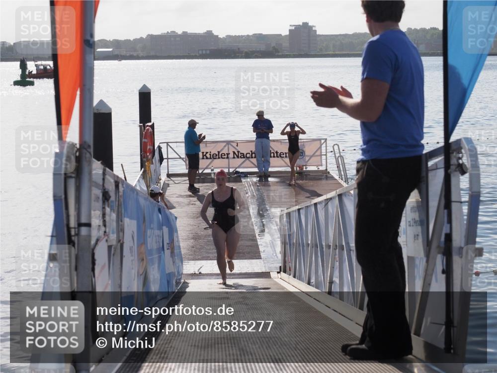17.08.2025 - KN Förde Triathlon 2025 MichiJ http://msf.ph/oto/8585277 17.08.2025 09:24:34 Schwimmen 243, 118, 243 meine-sportfotos.de