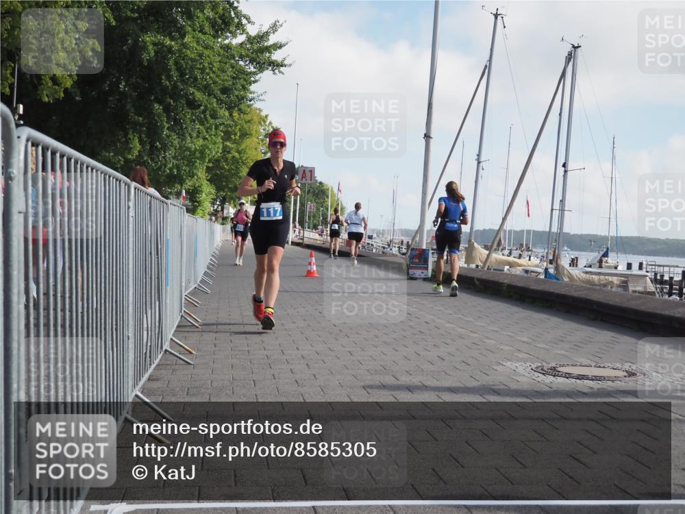 17.08.2025 - KN Förde Triathlon 2025 KatJ http://msf.ph/oto/8585305 17.08.2025 10:10:49 Laufen 115, 117, 120, 157 meine-sportfotos.de
