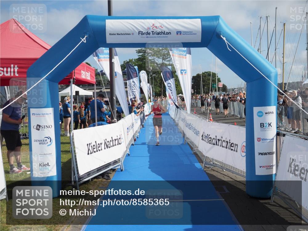 17.08.2025 - KN Förde Triathlon 2025 MichiJ http://msf.ph/oto/8585365 17.08.2025 10:16:25 Laufen 101 meine-sportfotos.de