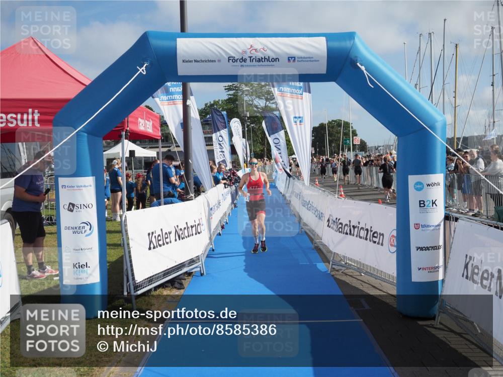 17.08.2025 - KN Förde Triathlon 2025 MichiJ http://msf.ph/oto/8585386 17.08.2025 10:16:26 Laufen 101 meine-sportfotos.de