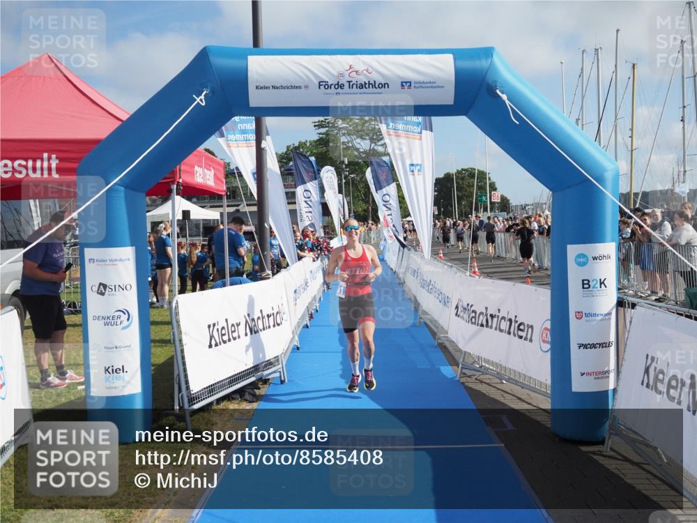 17.08.2025 - KN Förde Triathlon 2025 MichiJ http://msf.ph/oto/8585408 17.08.2025 10:16:27 Laufen 101 meine-sportfotos.de