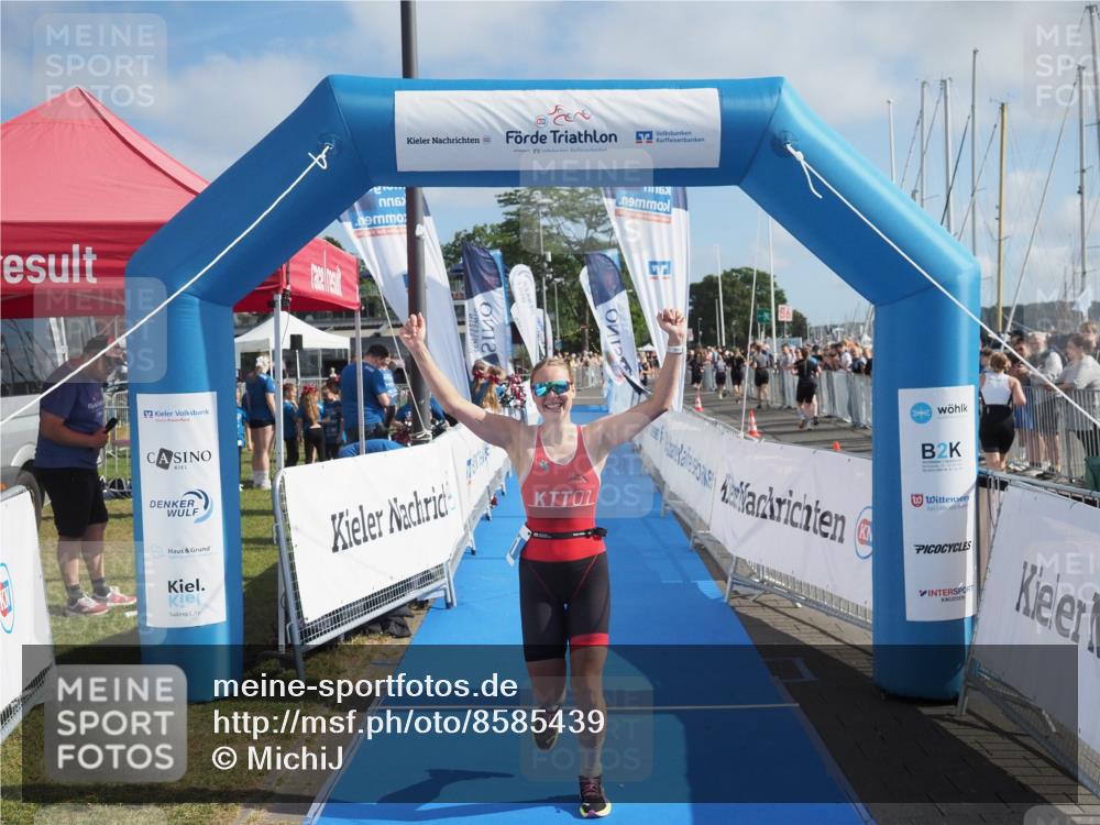 17.08.2025 - KN Förde Triathlon 2025 MichiJ http://msf.ph/oto/8585439 17.08.2025 10:16:28 Laufen 101 meine-sportfotos.de