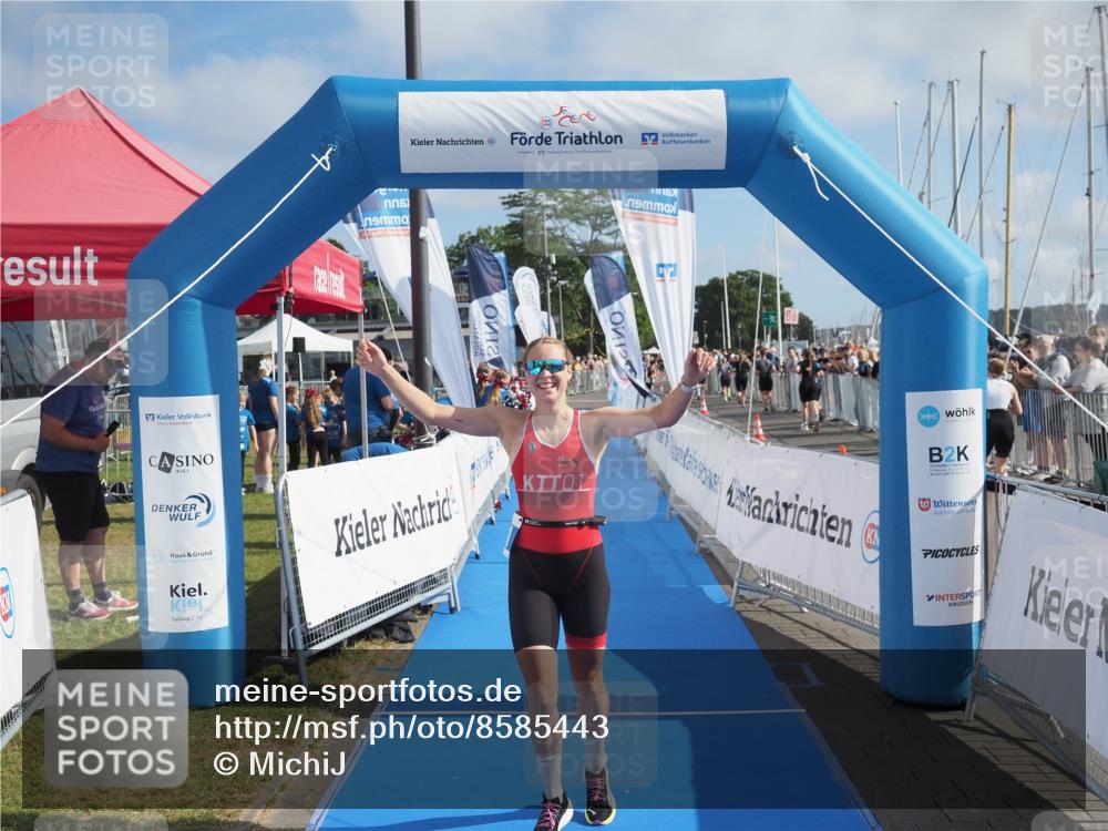 17.08.2025 - KN Förde Triathlon 2025 MichiJ http://msf.ph/oto/8585443 17.08.2025 10:16:28 Laufen 101 meine-sportfotos.de