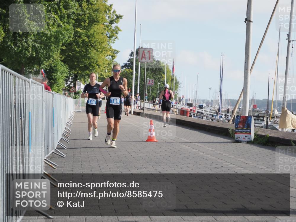17.08.2025 - KN Förde Triathlon 2025 KatJ http://msf.ph/oto/8585475 17.08.2025 10:11:10 Laufen 140, 189, 198 meine-sportfotos.de