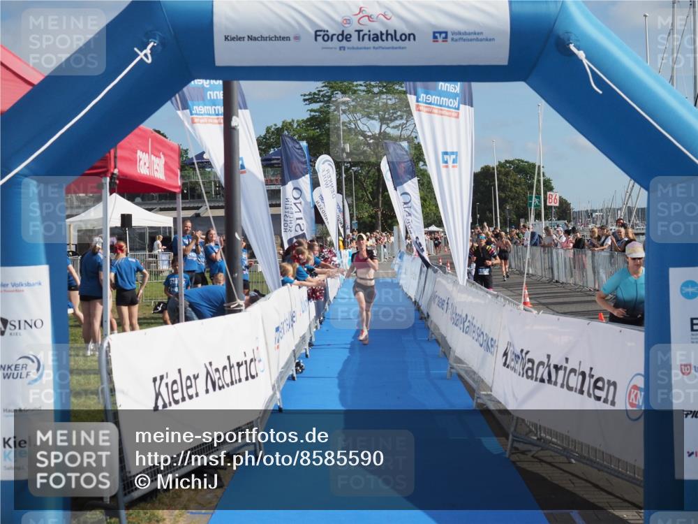 17.08.2025 - KN Förde Triathlon 2025 MichiJ http://msf.ph/oto/8585590 17.08.2025 10:19:07 Laufen 119 meine-sportfotos.de
