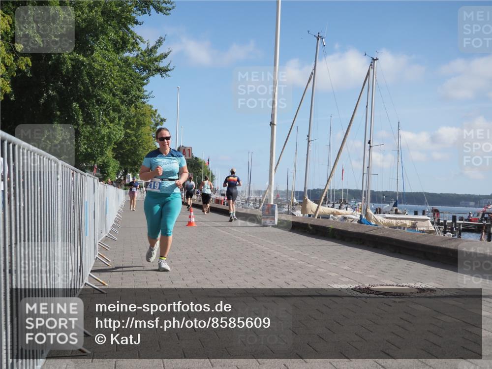 17.08.2025 - KN Förde Triathlon 2025 KatJ http://msf.ph/oto/8585609 17.08.2025 10:34:41 Laufen 219 meine-sportfotos.de