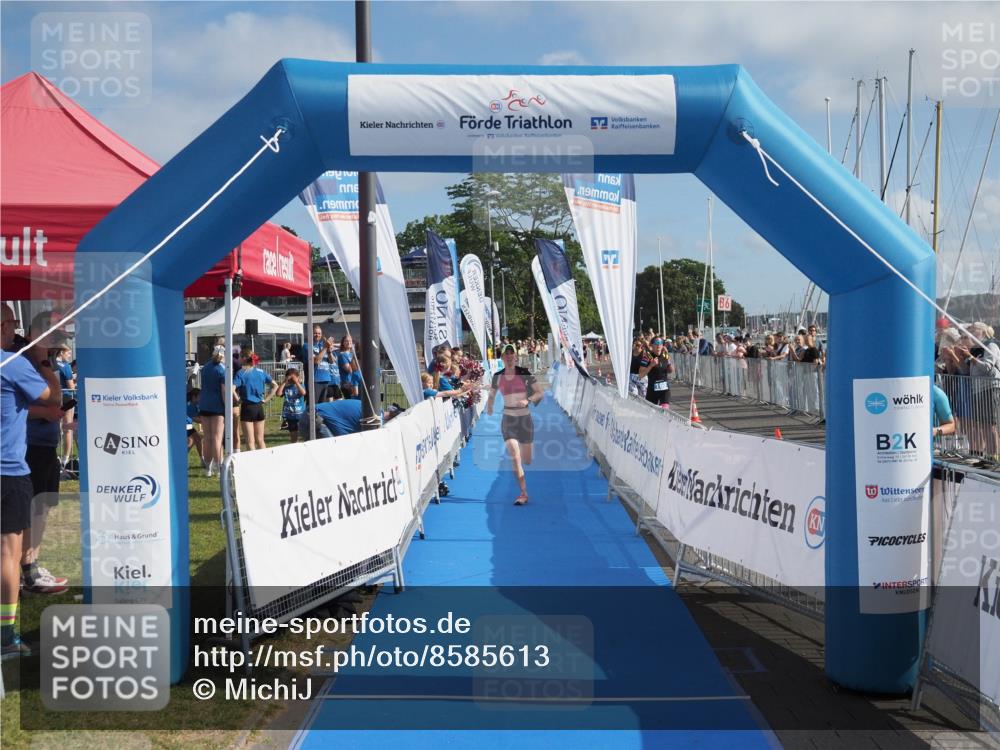 17.08.2025 - KN Förde Triathlon 2025 MichiJ http://msf.ph/oto/8585613 17.08.2025 10:19:08 Laufen 119 meine-sportfotos.de