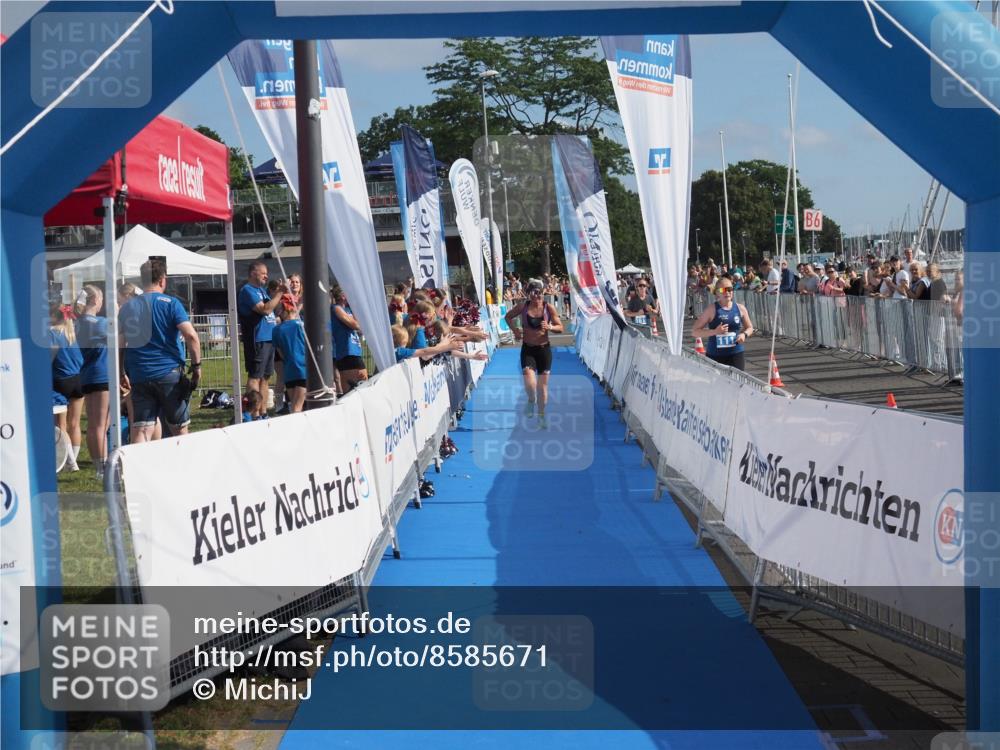 17.08.2025 - KN Förde Triathlon 2025 MichiJ http://msf.ph/oto/8585671 17.08.2025 10:19:45 Laufen 114 meine-sportfotos.de