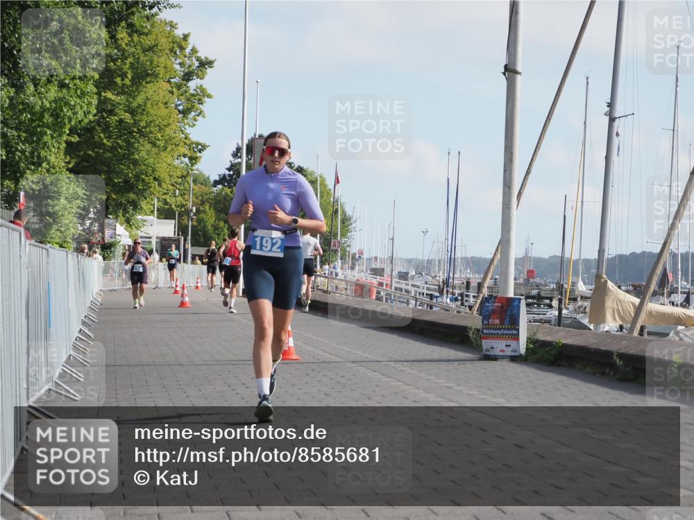 17.08.2025 - KN Förde Triathlon 2025 KatJ http://msf.ph/oto/8585681 17.08.2025 10:11:37 Laufen 192 meine-sportfotos.de