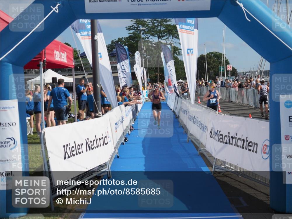 17.08.2025 - KN Förde Triathlon 2025 MichiJ http://msf.ph/oto/8585685 17.08.2025 10:19:46 Laufen 114 meine-sportfotos.de