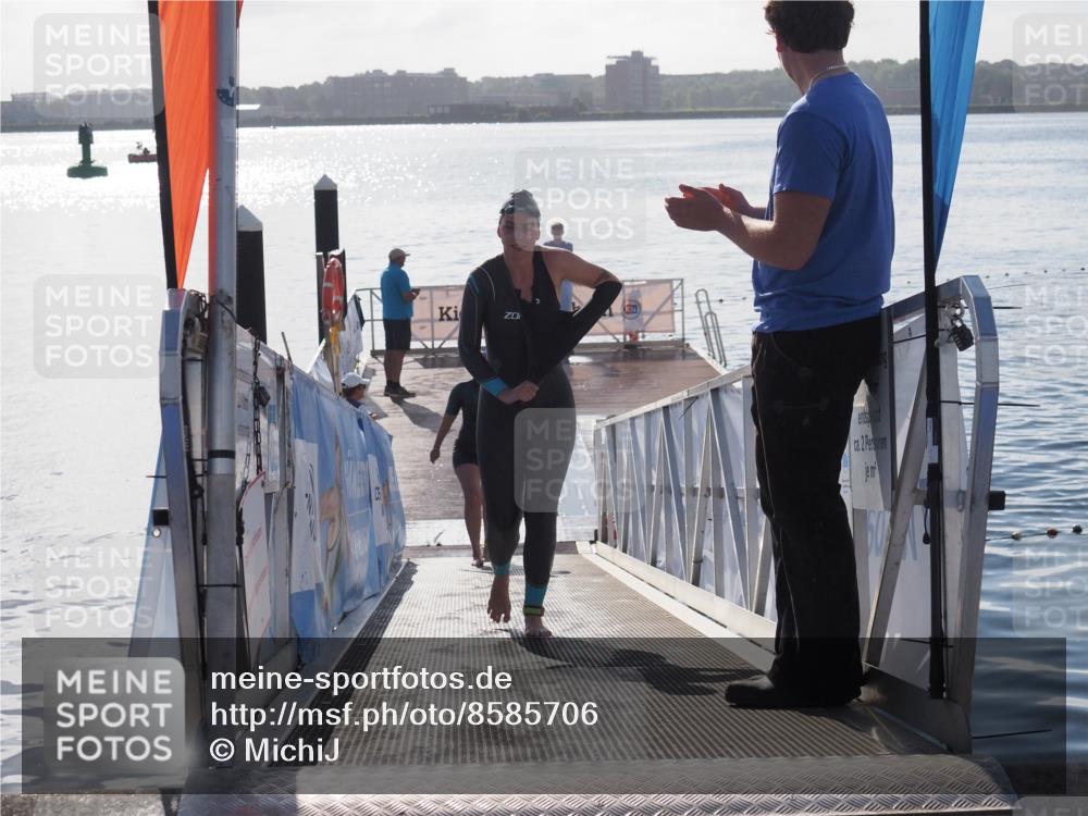 17.08.2025 - KN Förde Triathlon 2025 MichiJ http://msf.ph/oto/8585706 17.08.2025 09:25:18 Schwimmen 199, 248, 199 meine-sportfotos.de