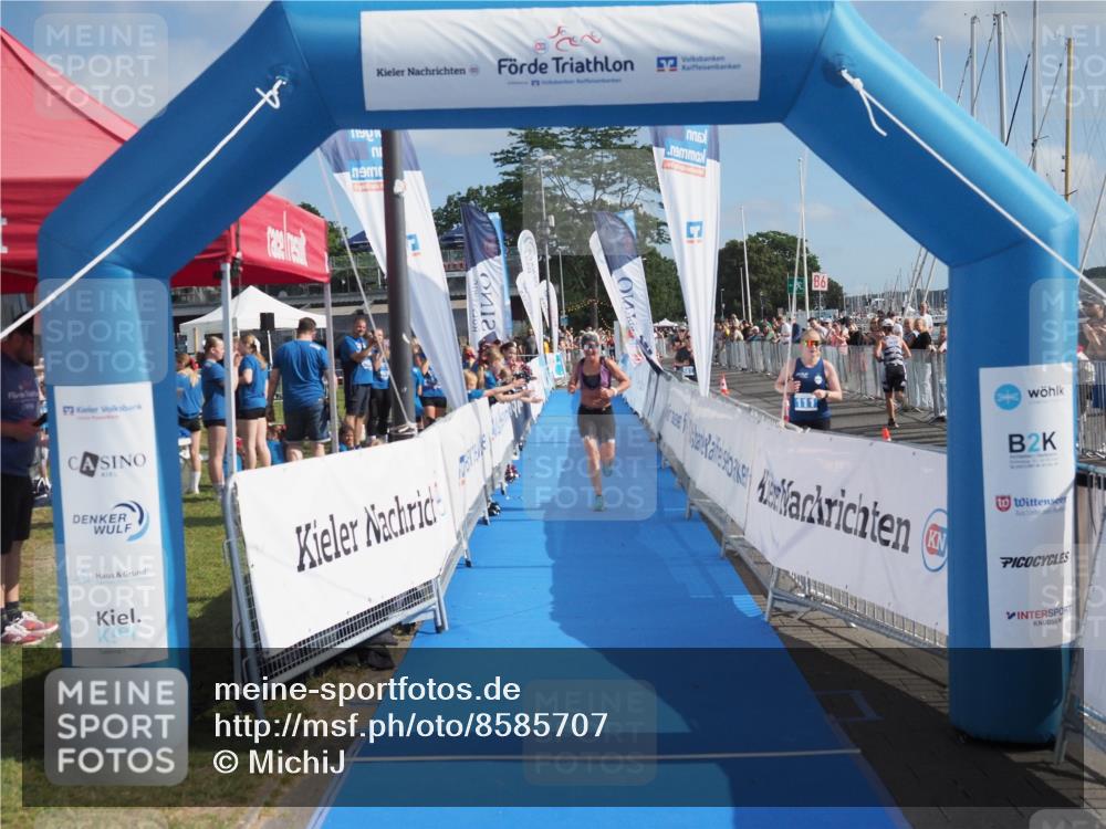 17.08.2025 - KN Förde Triathlon 2025 MichiJ http://msf.ph/oto/8585707 17.08.2025 10:19:47 Laufen 114 meine-sportfotos.de