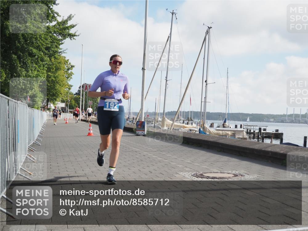 17.08.2025 - KN Förde Triathlon 2025 KatJ http://msf.ph/oto/8585712 17.08.2025 10:11:39 Laufen 192 meine-sportfotos.de