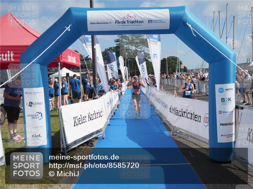 17.08.2025 - KN Förde Triathlon 2025 MichiJ http://msf.ph/oto/8585720 17.08.2025 10:19:47 Laufen 114 meine-sportfotos.de