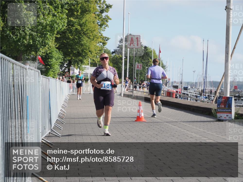 17.08.2025 - KN Förde Triathlon 2025 KatJ http://msf.ph/oto/8585728 17.08.2025 10:11:48 Laufen 164 meine-sportfotos.de