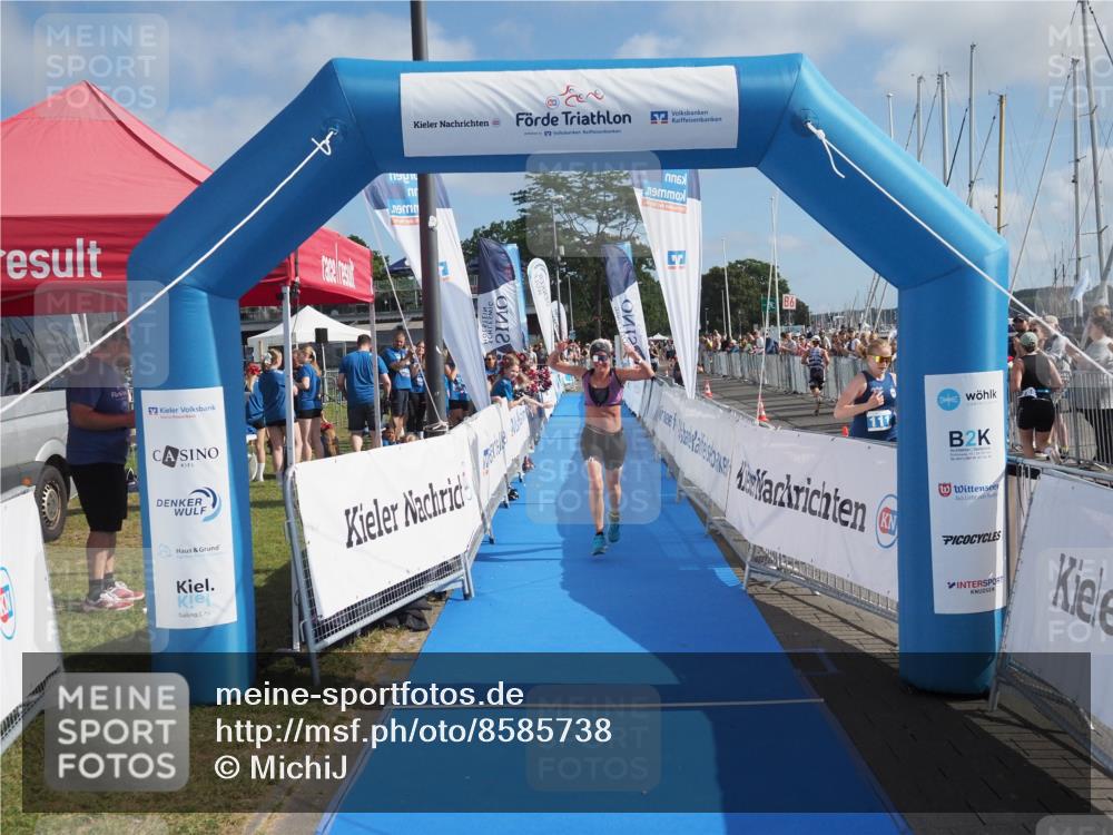 17.08.2025 - KN Förde Triathlon 2025 MichiJ http://msf.ph/oto/8585738 17.08.2025 10:19:48 Laufen 114 meine-sportfotos.de