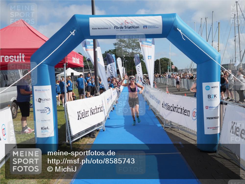 17.08.2025 - KN Förde Triathlon 2025 MichiJ http://msf.ph/oto/8585743 17.08.2025 10:19:48 Laufen 114 meine-sportfotos.de