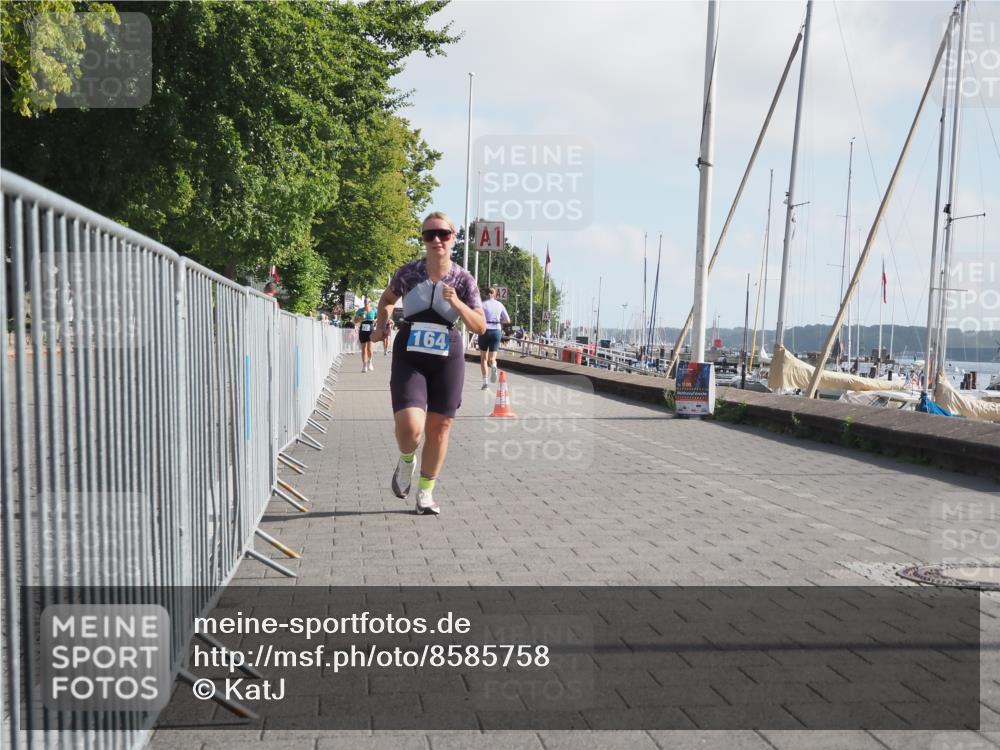 17.08.2025 - KN Förde Triathlon 2025 KatJ http://msf.ph/oto/8585758 17.08.2025 10:11:50 Laufen 164 meine-sportfotos.de