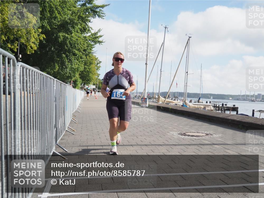 17.08.2025 - KN Förde Triathlon 2025 KatJ http://msf.ph/oto/8585787 17.08.2025 10:11:52 Laufen 164 meine-sportfotos.de