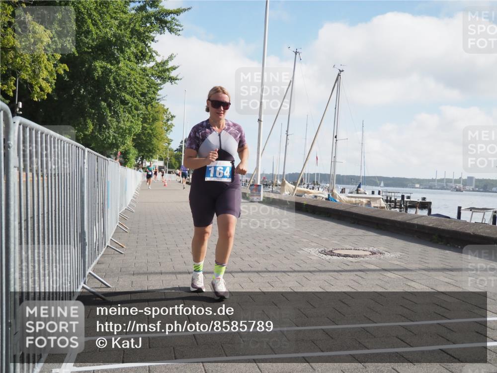 17.08.2025 - KN Förde Triathlon 2025 KatJ http://msf.ph/oto/8585789 17.08.2025 10:11:52 Laufen 164 meine-sportfotos.de