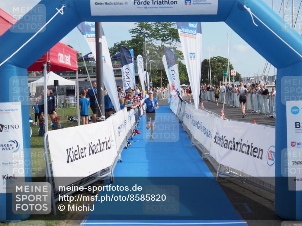 17.08.2025 - KN Förde Triathlon 2025 MichiJ http://msf.ph/oto/8585820 17.08.2025 10:20:52 Laufen 108 meine-sportfotos.de