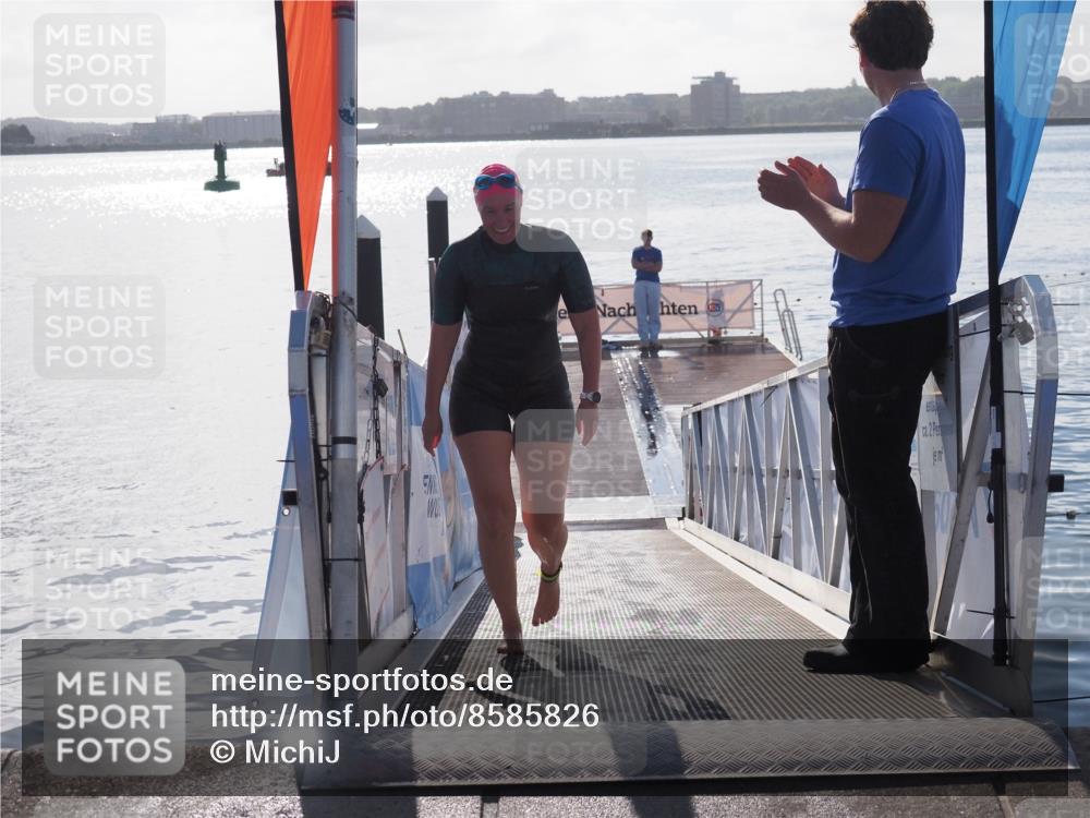 17.08.2025 - KN Förde Triathlon 2025 MichiJ http://msf.ph/oto/8585826 17.08.2025 09:25:23 Schwimmen 199, 248 meine-sportfotos.de