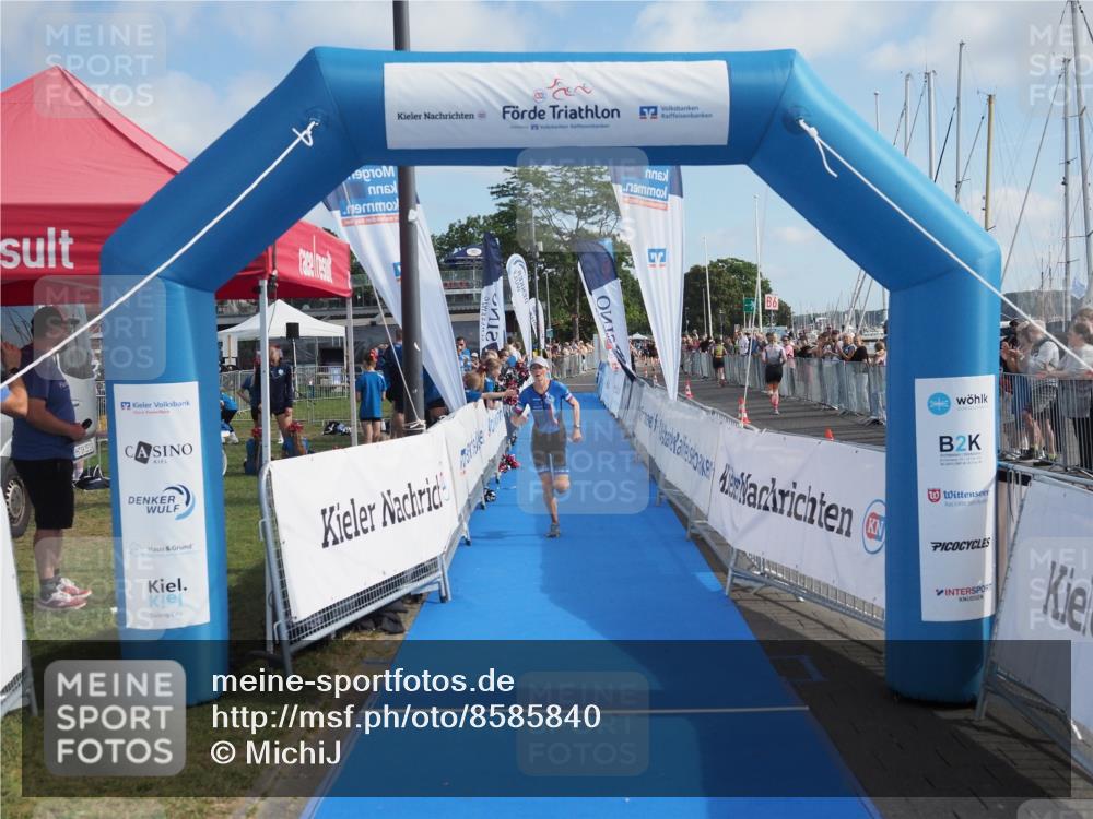 17.08.2025 - KN Förde Triathlon 2025 MichiJ http://msf.ph/oto/8585840 17.08.2025 10:20:53 Laufen 108 meine-sportfotos.de